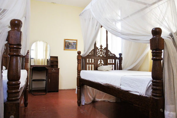Twin room in Jambi Guesthouse